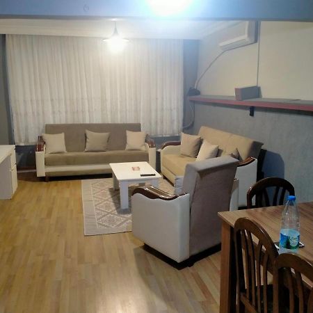 2 Bedrooms Central Area Located Appartment 1Floor Istanbul Exteriör bild